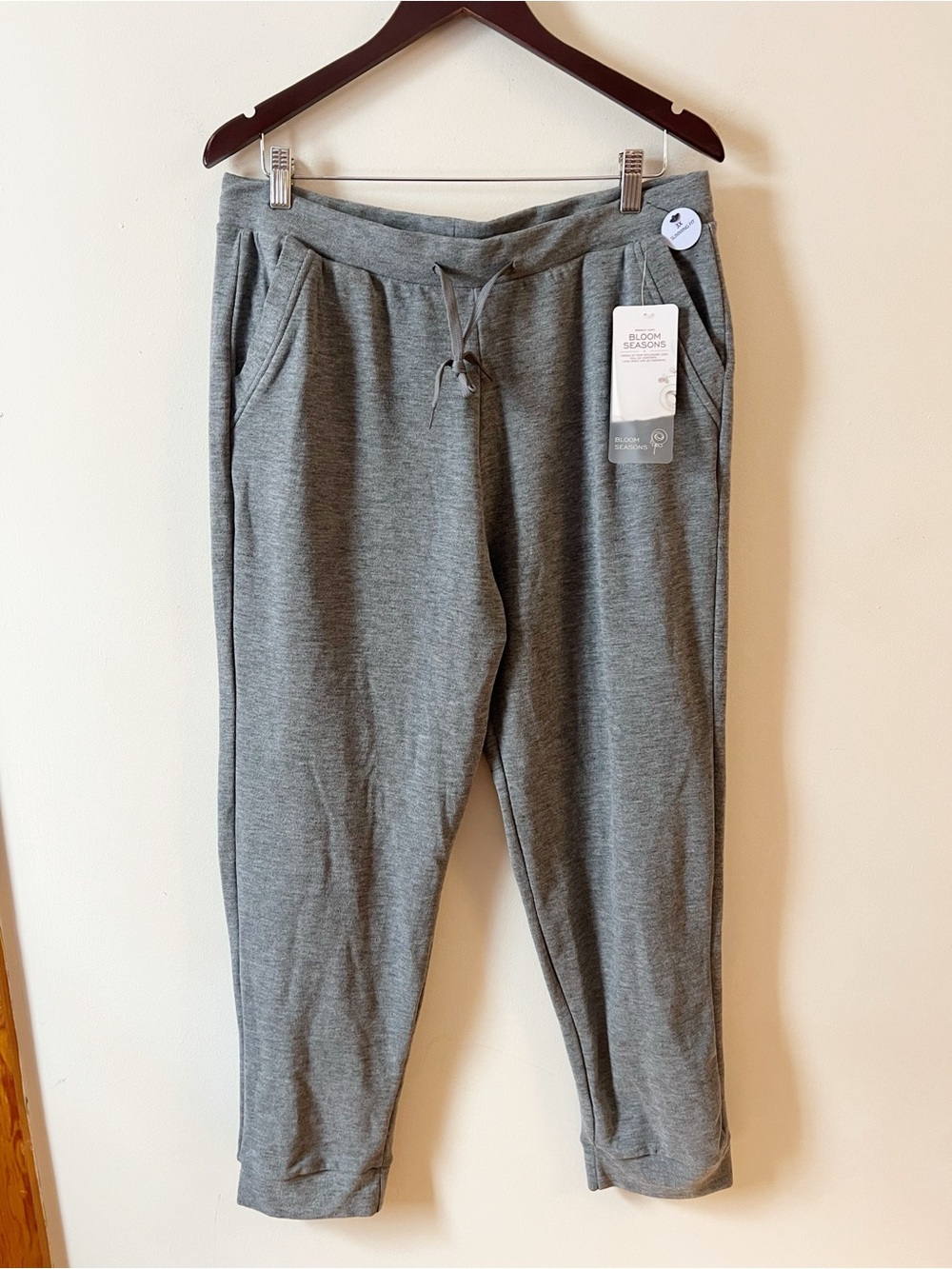 Bloom Seasons Gray Jogger Sweatpants Drawstring Waist Size 3X NEW